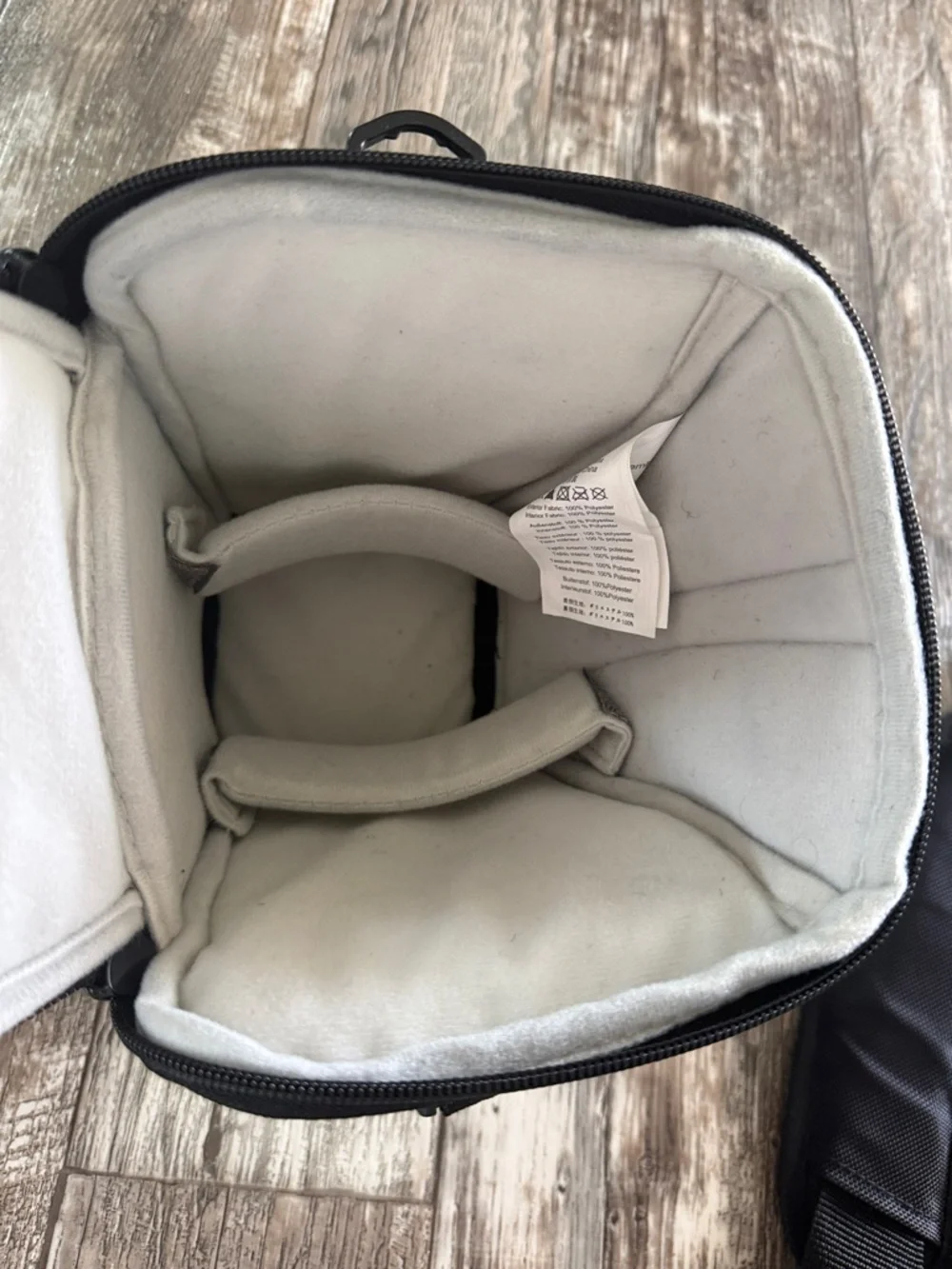 AmazonBasics Black Compact Camera Case for DSLRs, Only Bag!